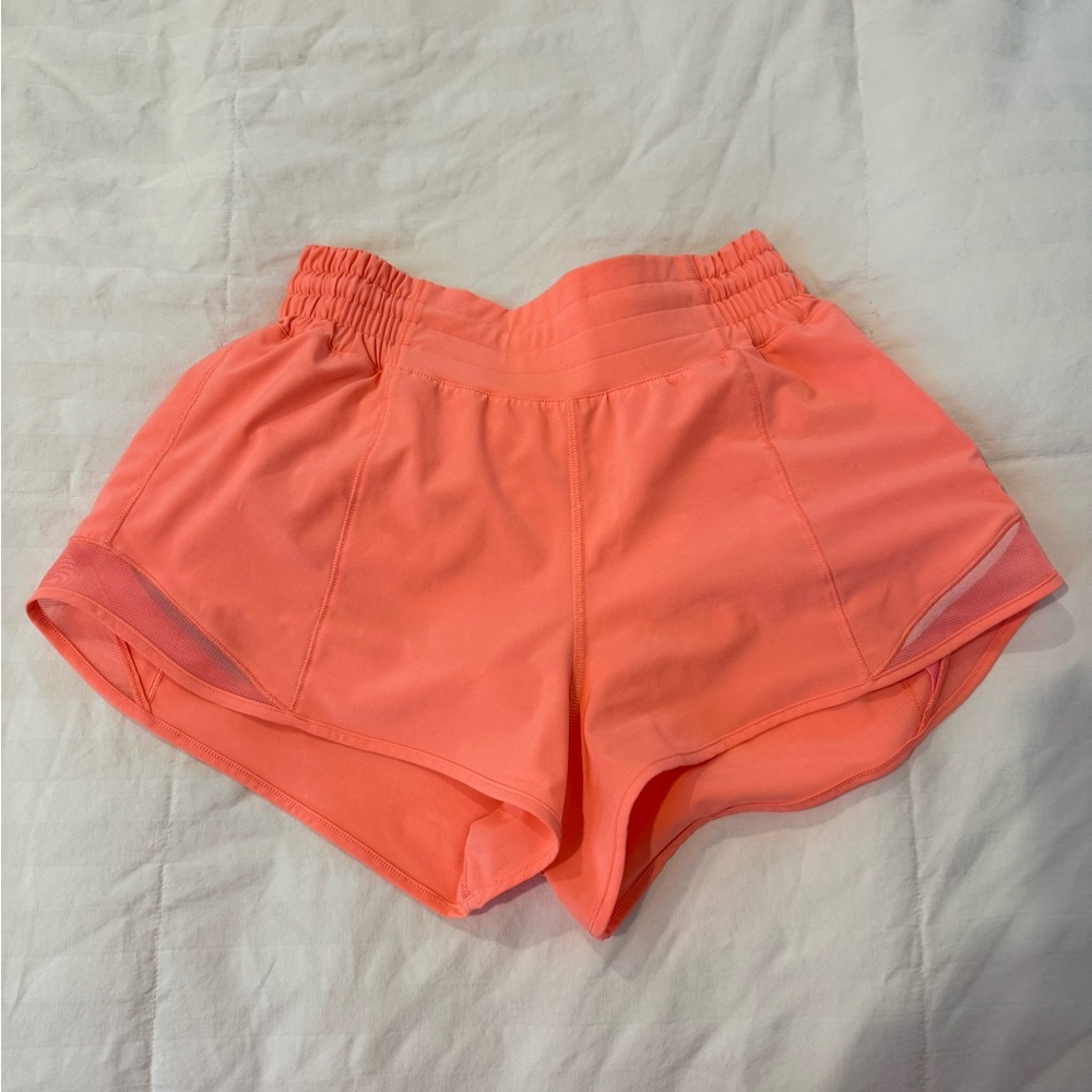 Lululemon Hotty hot high rise 2.5 inch size 4 coral color… used good condition